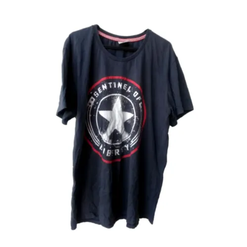 Camiseta Masculina - C. América (Marvel)