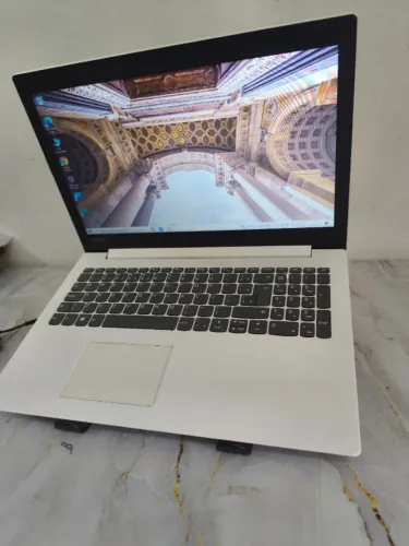 Notebook Lenovo ideapad, i5-8350U, 8GB Memória DDR4, SSD 120GB, Tela 15.6 - BRANCO