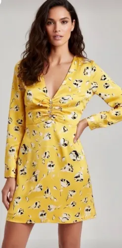 vestido acetinado zara novo
