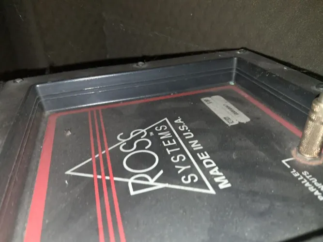 Caixas de som passiva 16" cpm tunel twiter Ross made Usa