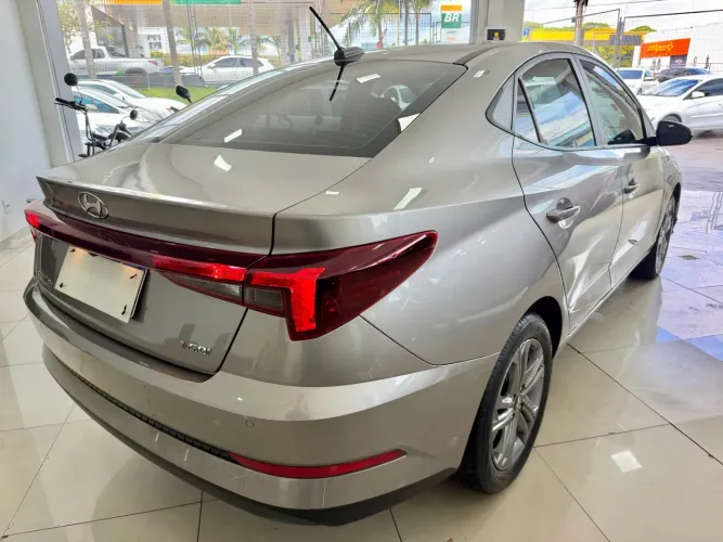 Hyundai HB20S Comfort Plus 1.0 TB Flex 12V AUT 2025