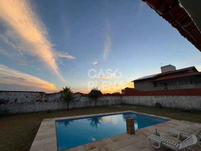 Casa à Venda em Águas Belas, com 4 dormitórios à venda por R$ 420.000 - Cascavel/CE