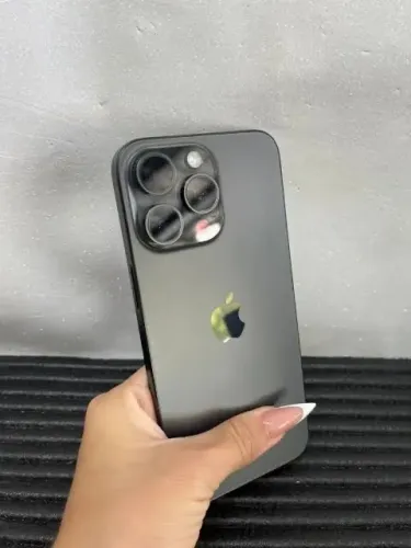 iPhone 15 Pro Max - 256 Gb - preto