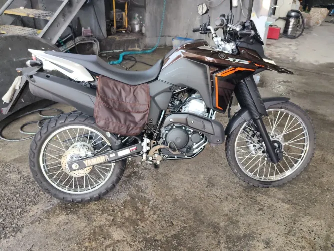Lander 250. 0km