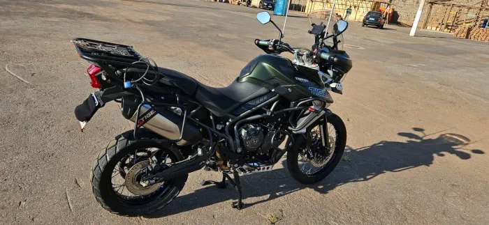 Triumph 800 XCa