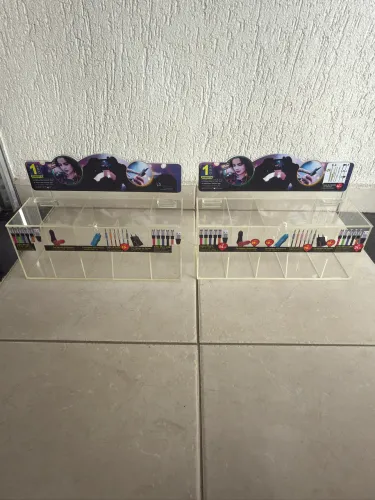 24 Displays em Acrílico Cristal (Lote 24 unidades)