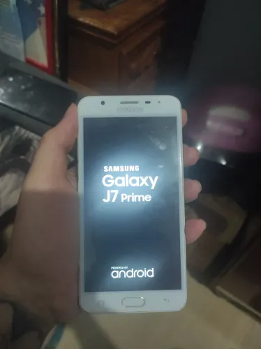 J7 prime