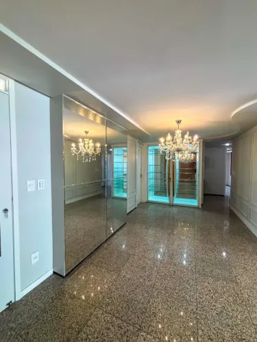 Apartamento na Aldeota com 3 Suítes