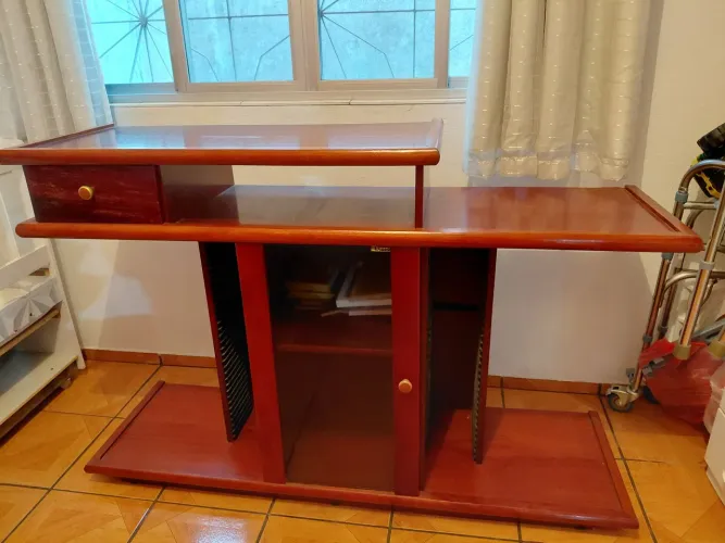 Rack para TV 43 polegada.