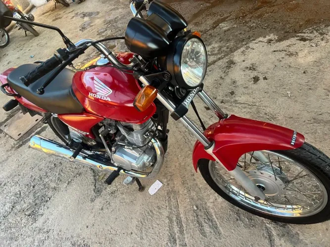 Titan 150