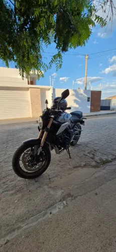 Cb 650r em perfeitas condições
