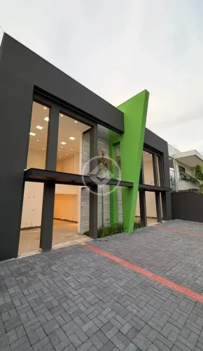 Prédio Comercial com 14 Salas  Bairro Santa Rosa  Cuiabá/MT codigo: 272717