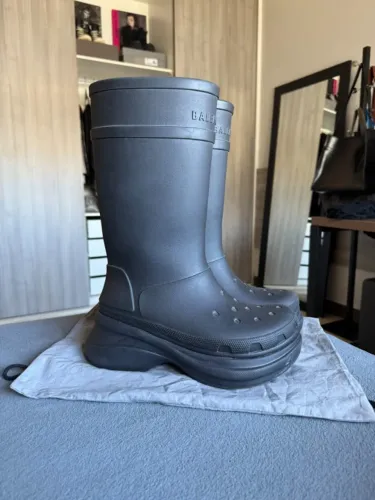 Bota Balenciaga Crocs (Balencicrocs)