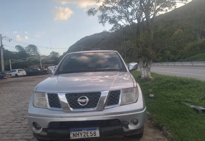 Nissan Frontier SEL CD 4X4 2.5 TB Diesel Aut. 2008