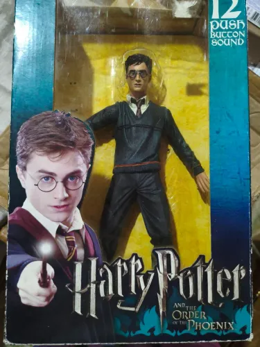 Boneco Harry Potter