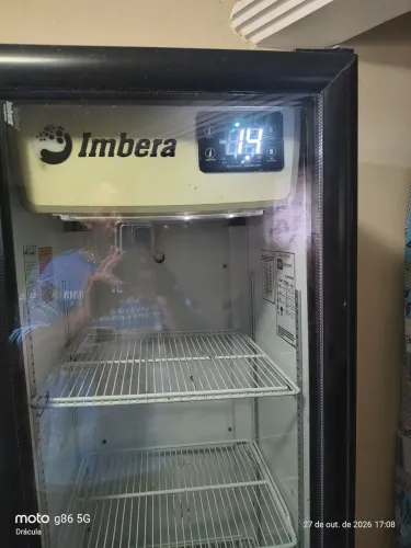 Vendo cervejeira slim