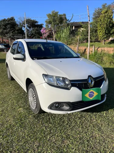 Renault Logan Expression Hi-flex 1.6 8V 4P 2015