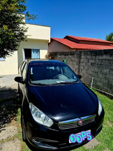Fiat Grand Siena Essence Dual. 1.6 Flex 16V 2016