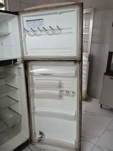 Geladeira GE 410 litros