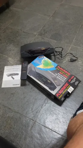 Vendo receptor de satélite Plasmatic otimo estado
