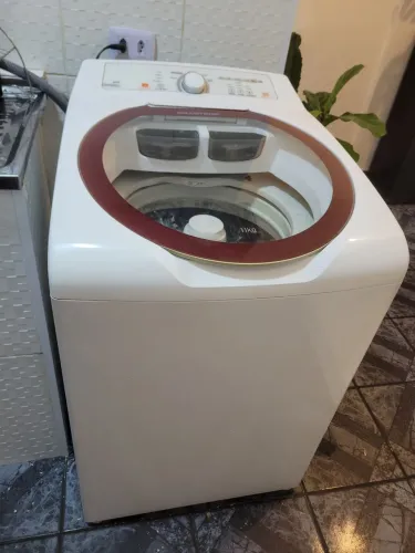 Máquina de Lavar Brastemp 11kg - Excelente Estado