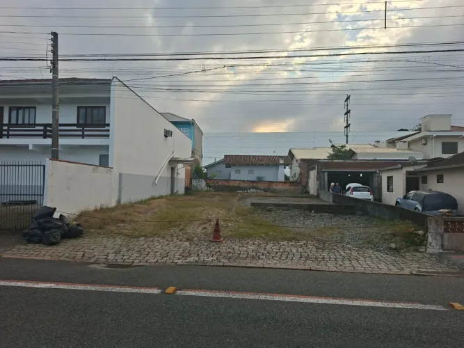 Terreno à Venda no Costa e Silva - Elza Meinert