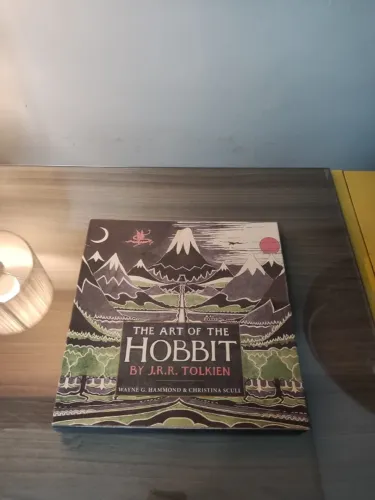 Artbook tolkien edicao especial