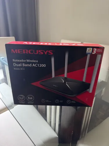 Router mercusys AC1200