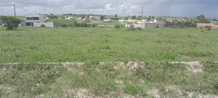 Terreno Medindo 10m X 20m em Garanhuns-PE