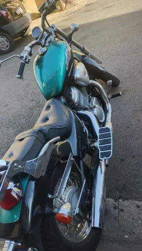 Shadow 600