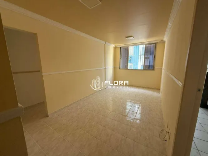 Apartamento com 2 dormitórios à venda, 65 m² por R$ 350.000,00 - Largo do Barradas - Niter