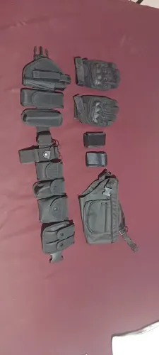 Conjunto de Bolsas, Cinto de Utilidades, Luvas e Acessórios Pretos