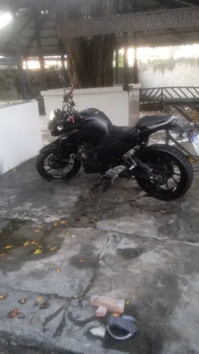 Fazer 250, 13 mil mais parcelas de 8x 757
