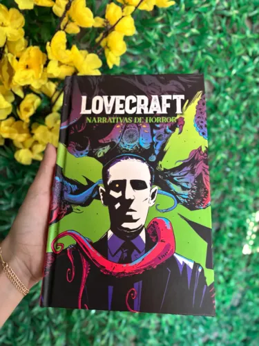 Livro H.P Lovecraft : Narrativas de horror.