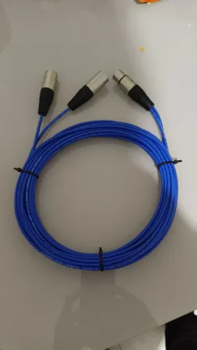 Cabo Y XLR