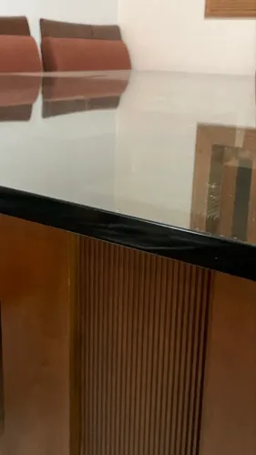 Vendo mesa de jantar quadrada de 8 lugares com cadeiras inclusas