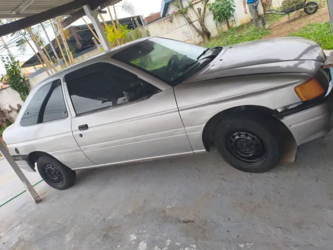 Ford Escort GL 1.8i / 1.8 (álcool) 1996