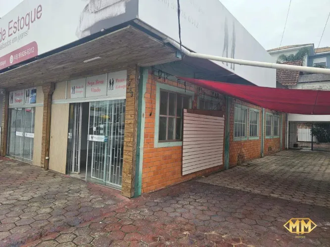 Loja térrea com localização estratégica na principal via do bairro - Praia dos Ingleses/Fl