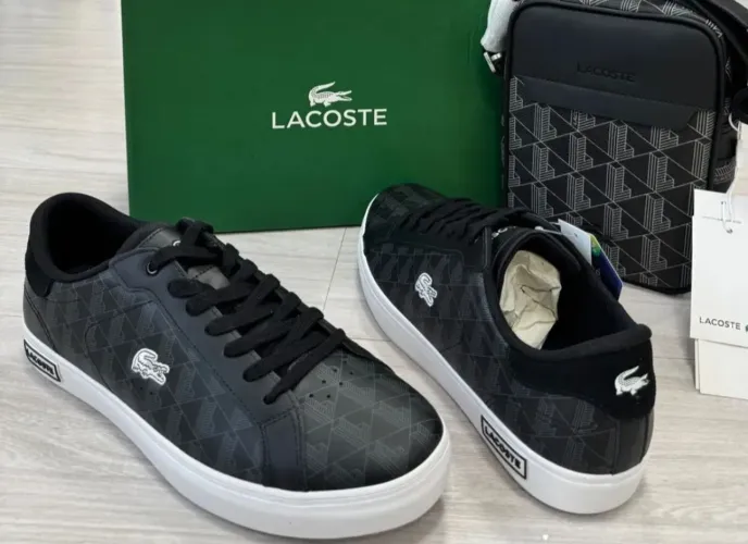 Tênis Lacoste PowerCourt Deluxe