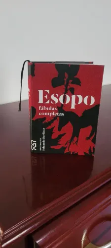 Esopo Fábulas Completas - Cosac Naify (Com Cinta / Excelente Estado) - Raro