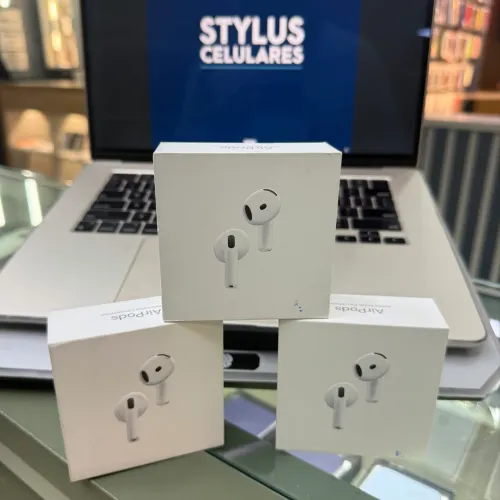 Apple AirPods 4 com cancelamento de ruído Lacrado