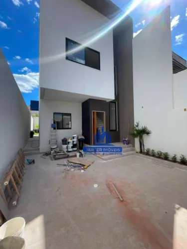 Casa para venda / bairro Parque dos Carajás