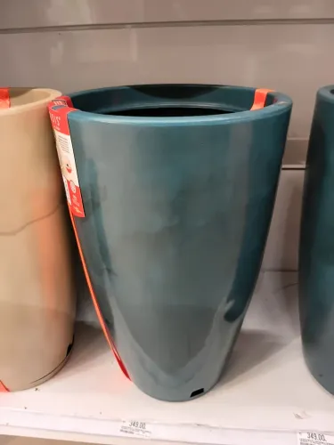Vende-se vasos