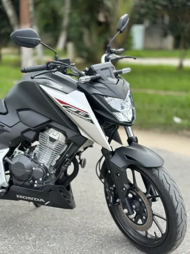 Cb 300f Twister a mais nova da Olx 