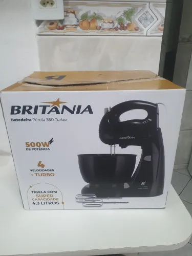 Cansado(a) de bater ingredientes na mão?