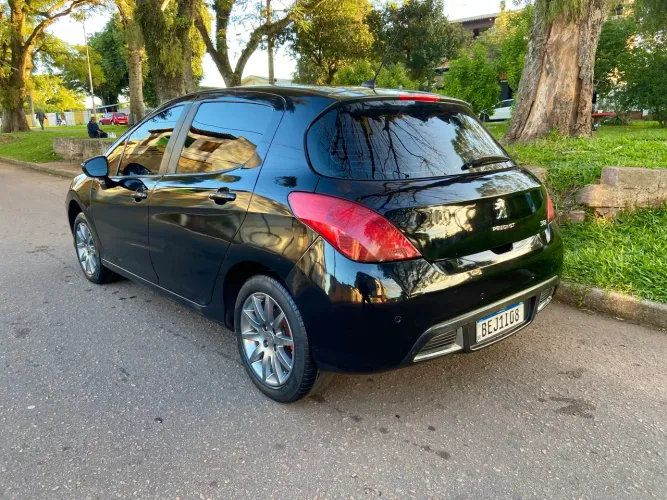 Peugeot 308 Active 1.6 Flex 16V 5P Mec. 2013