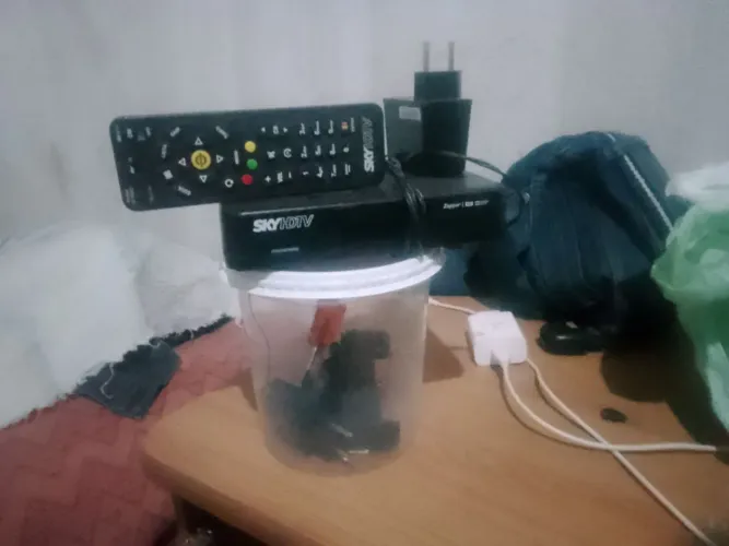 Vende-se receptor da Sky