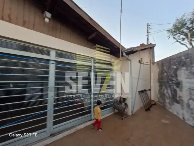 Casa com 5 dormitórios à venda, 301 m² por R$ 650.000,00 - Novo Jardim Pagani - Bauru/SP