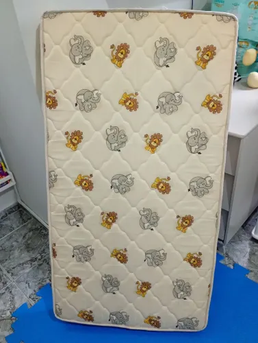 Colchão para berço americano