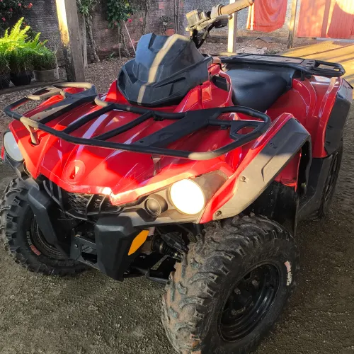 Quadriciclo BRP Can-Am Outlander 570 4x4